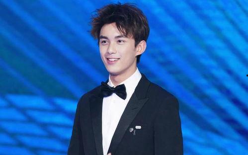 爆料娱乐吴磊是谁啊,爆料娱乐中的当红小生吴磊是谁？  第3张